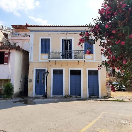 Traditional House At Koroni Near Beach Esterno foto