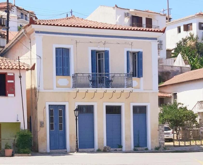 Traditional House At Koroni Near Beach Esterno foto